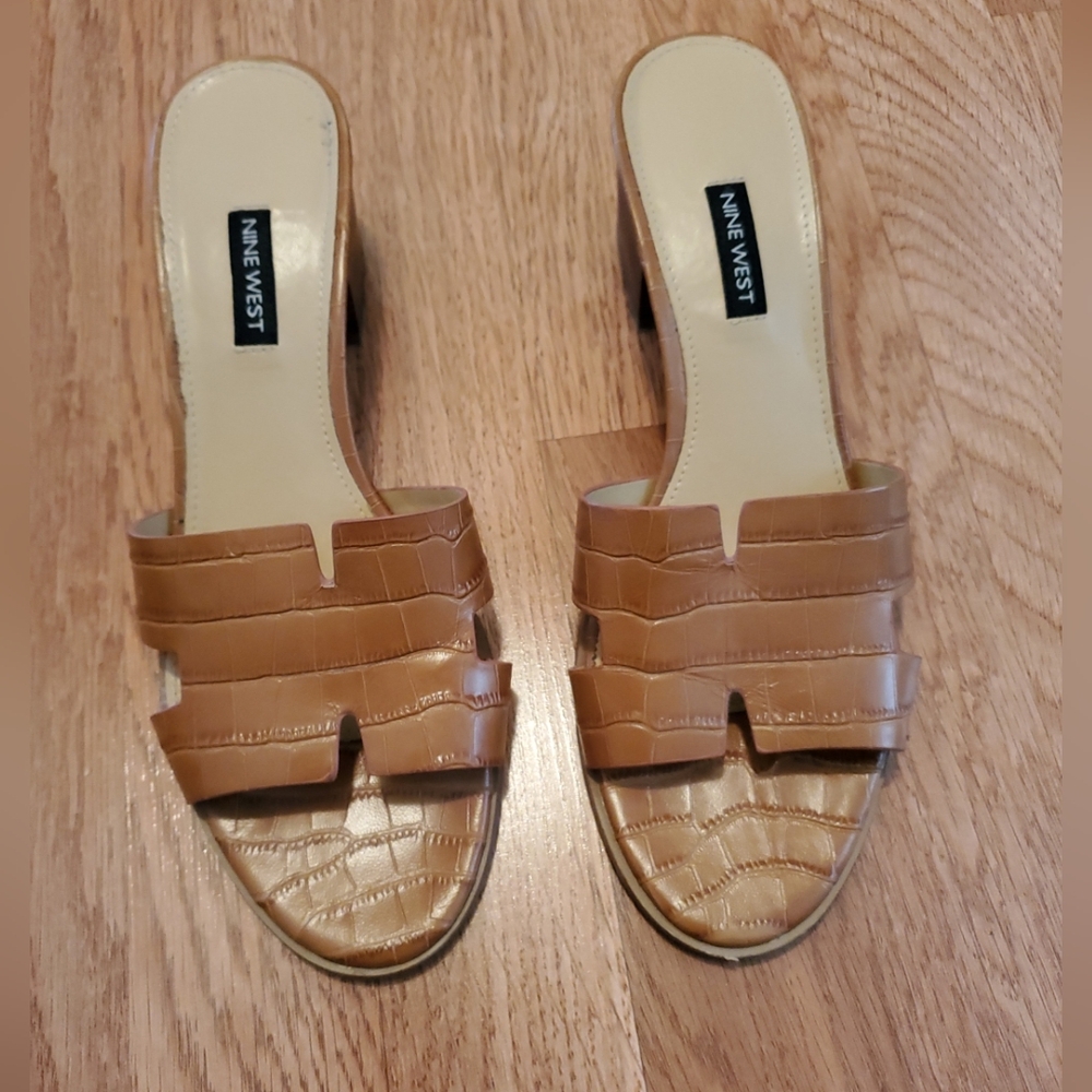 Nine West Womens Aubrey Sandals 9.5M Brown Heels
